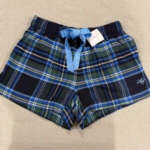 American Eagle flannel shorts